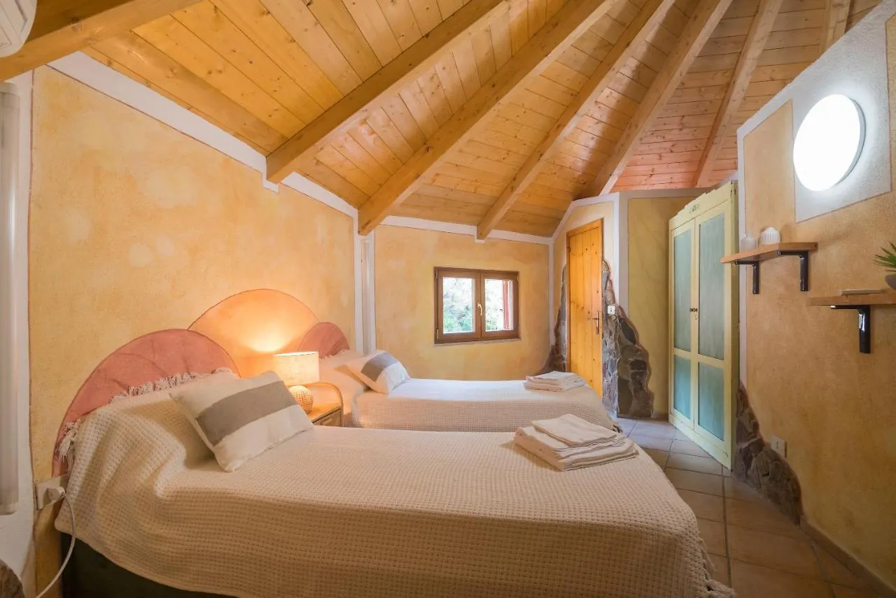 Villa Degli Archi La Maddalena